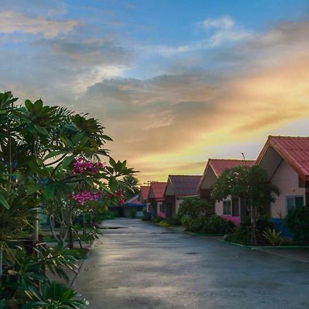 Pumarin Resort Hat Yai Ngoại thất bức ảnh